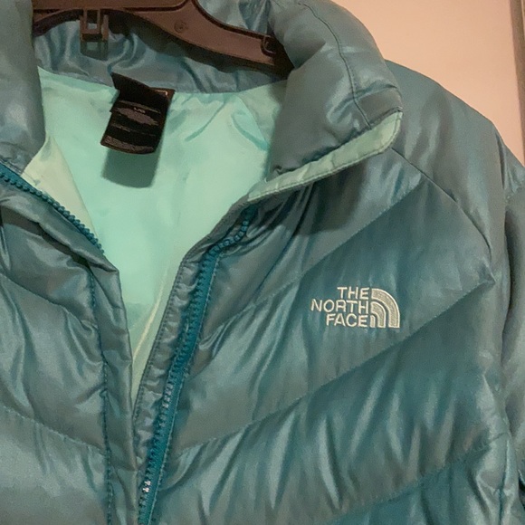 The north face winter jacket - Picture 3 of 4